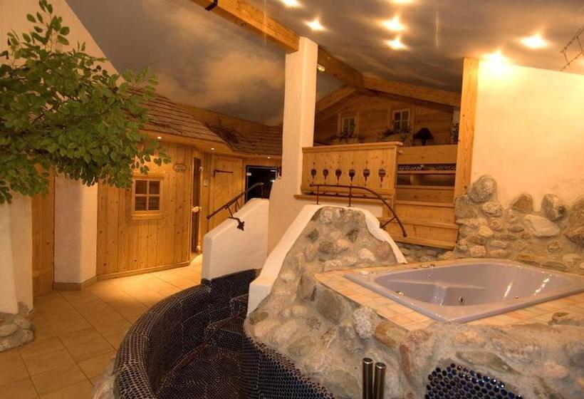 فندق Das Grünholz Apart