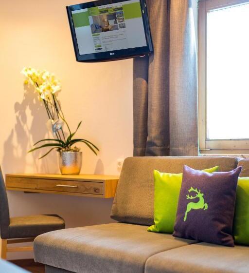 فندق Das Grünholz Apart