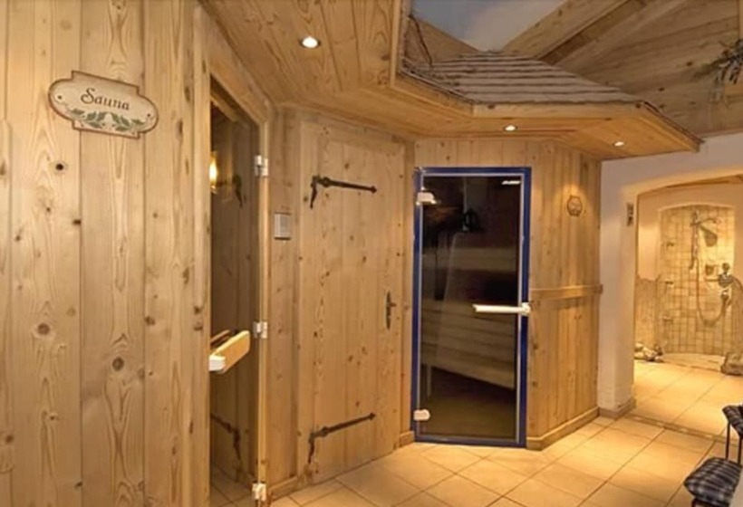 فندق Das Grünholz Apart