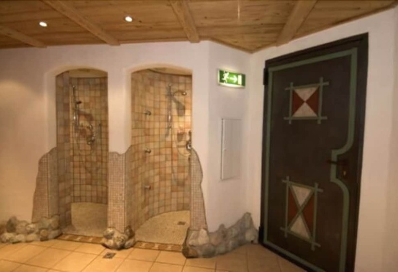 فندق Das Grünholz Apart