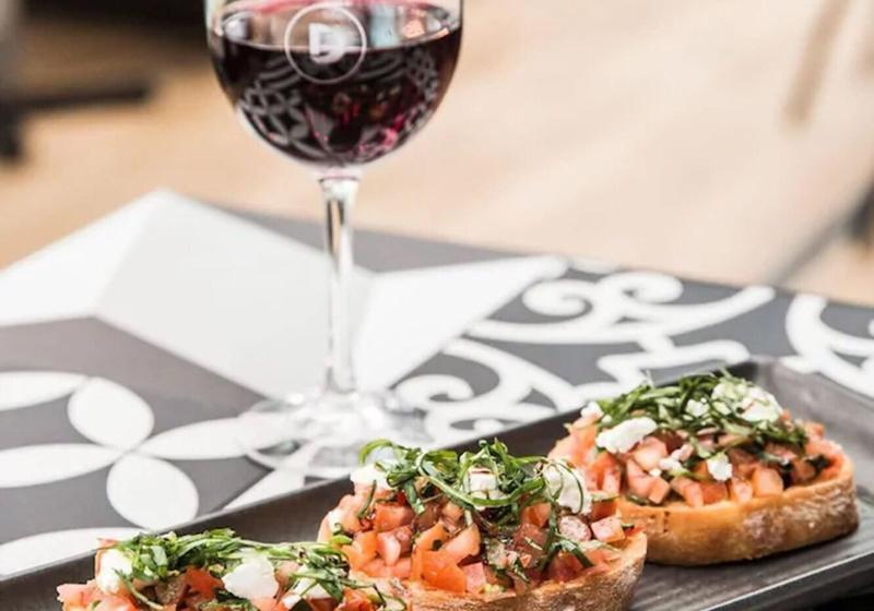 בית מלון כפרי The Dingley