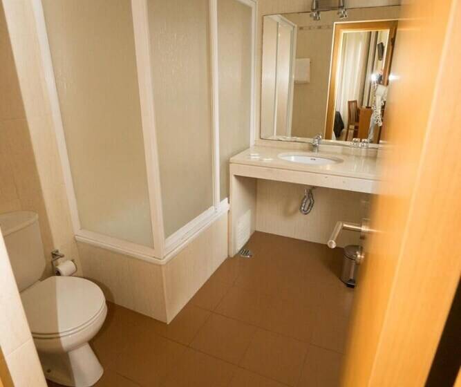 هتل Estrela De Arganil   Luis Simões & Conceição, Lda