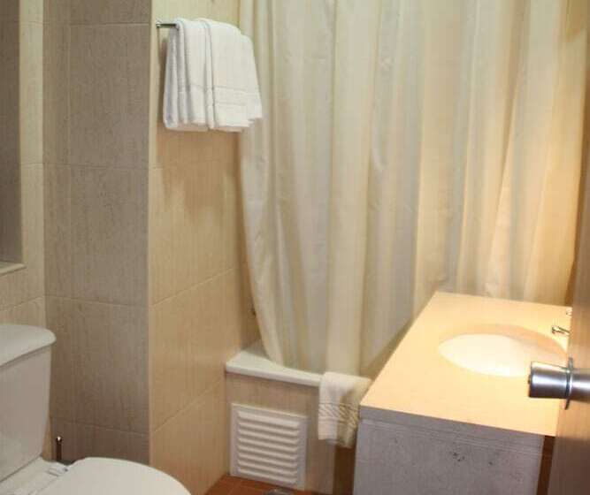 هتل Estrela De Arganil   Luis Simões & Conceição, Lda