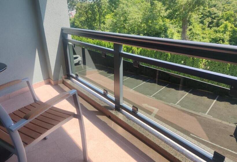 בית מלון כפרי Europa