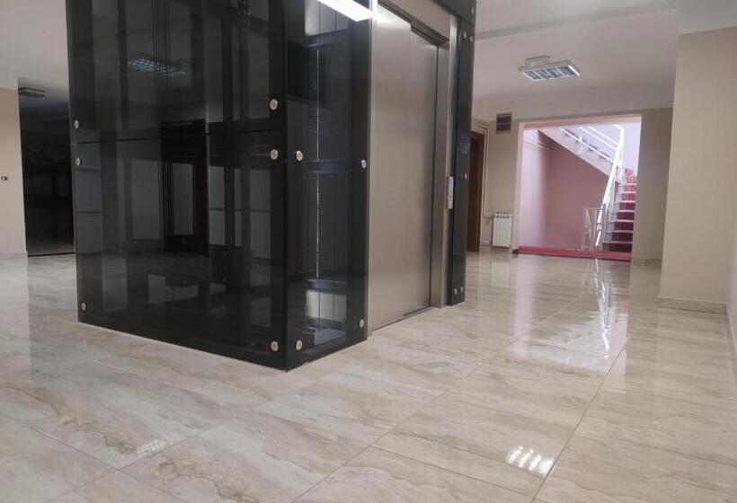 בית מלון כפרי Europa