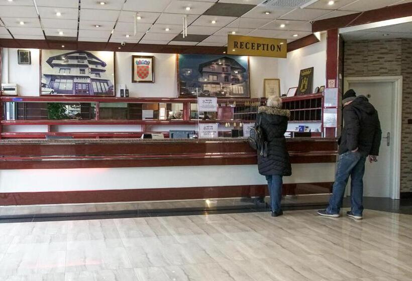 בית מלון כפרי Europa