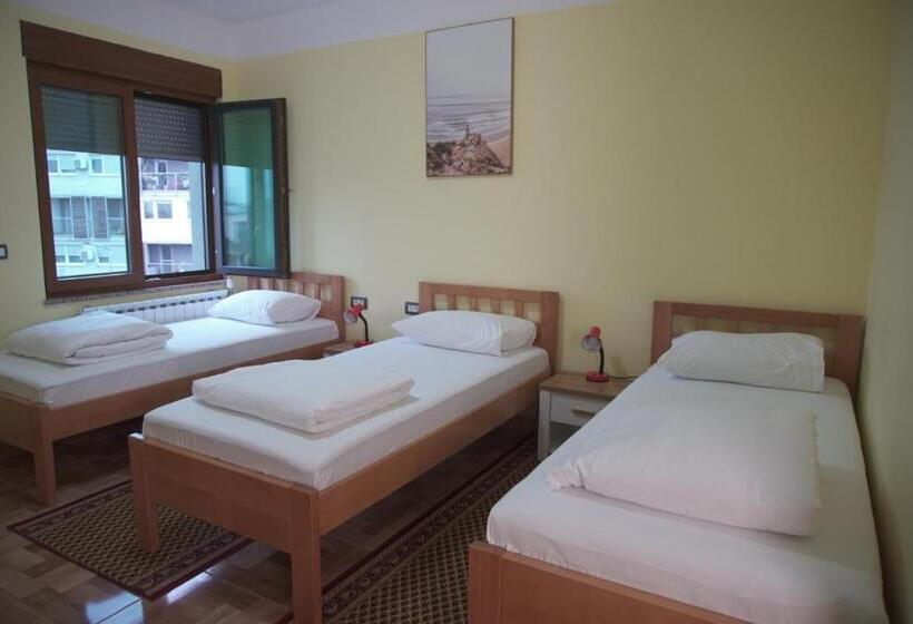 בית מלון כפרי Europa