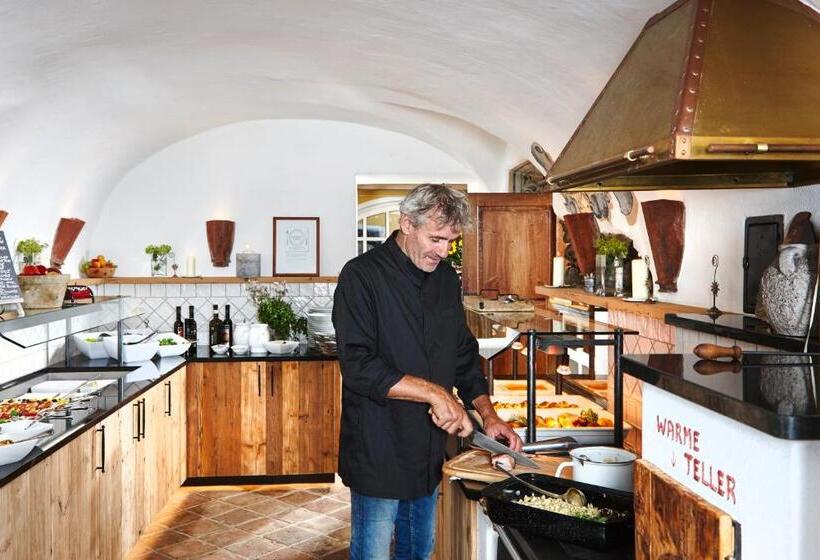 Bei Max Hotel Garni Kirchenwirt