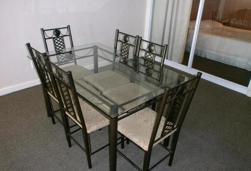 호텔 Glaston House 206 Apartment