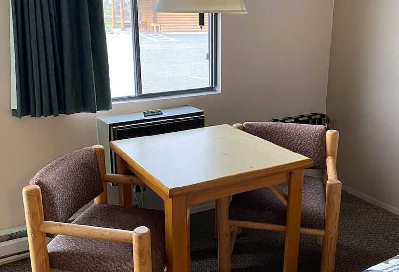 فندق Green Creek Inn And Rv Park