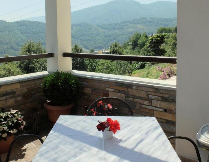 هتل Guesthouse Kapaniaris