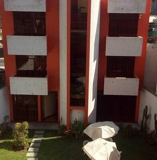 호텔 Hostal Los Angeles Amigos Inn