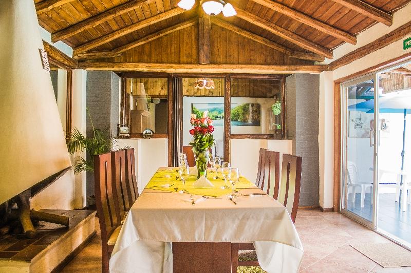 هتل Hosteria Airport Garden