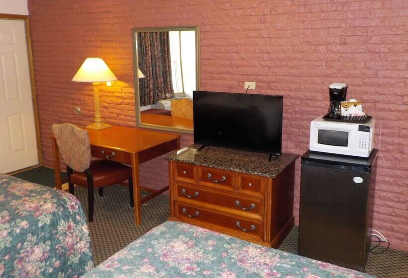 בית מלון כפרי Indian Hills Inn & Rv Park