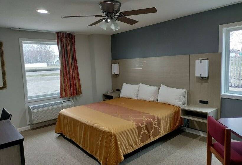 בית מלון כפרי Indian Hills Inn & Rv Park