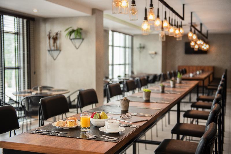 ホテル Intercity Curitiba Centro Civico