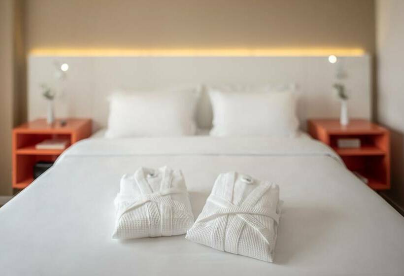 בית מלון כפרי Intercity Curitiba Centro Civico