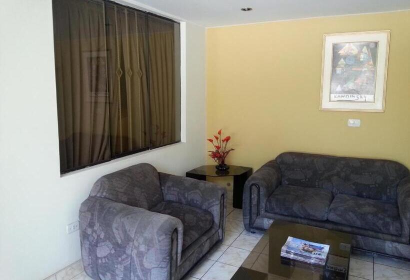 ホテル La Almohada Del Rey