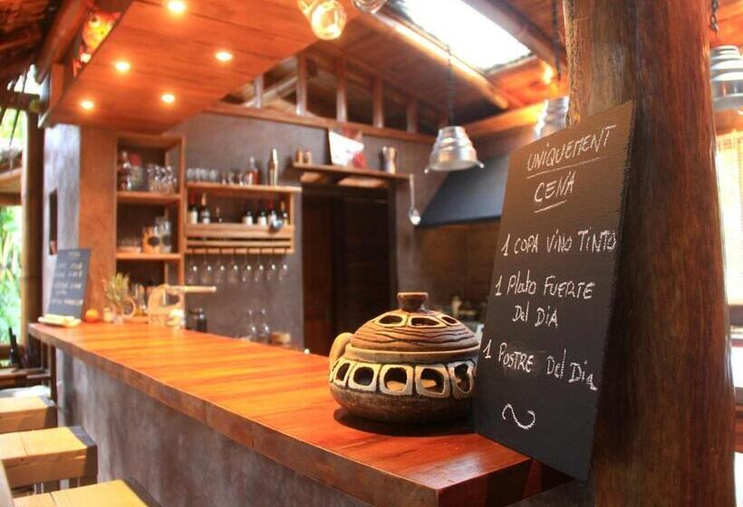 ホテル La Bicok Ecolodge