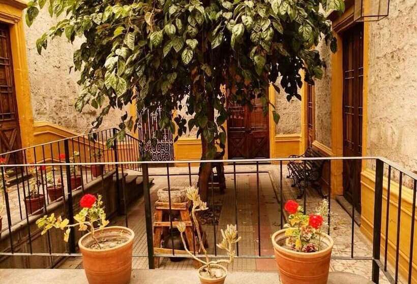 ホテル La Casa De Melgar