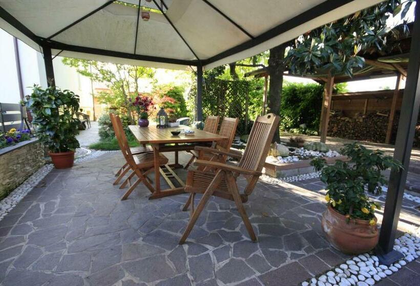 בית מלון כפרי La Lanterna