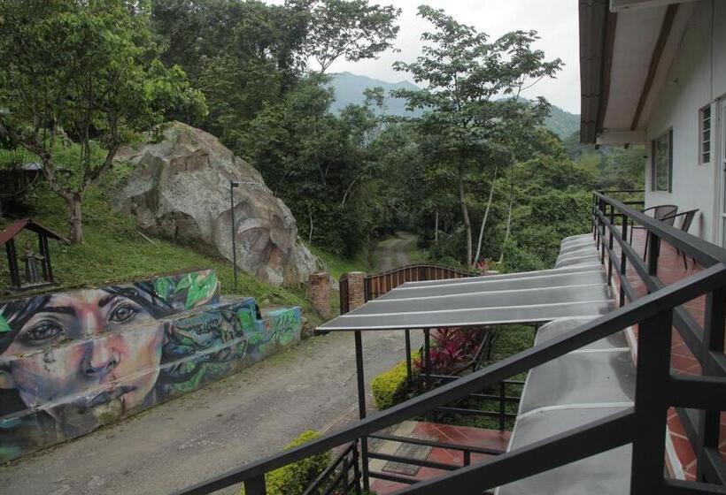 호텔 La Selva Reserva