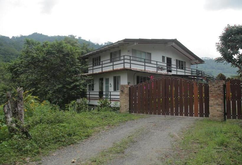 호텔 La Selva Reserva