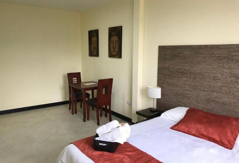 בית מלון כפרי Las Mercedes Airport Quito