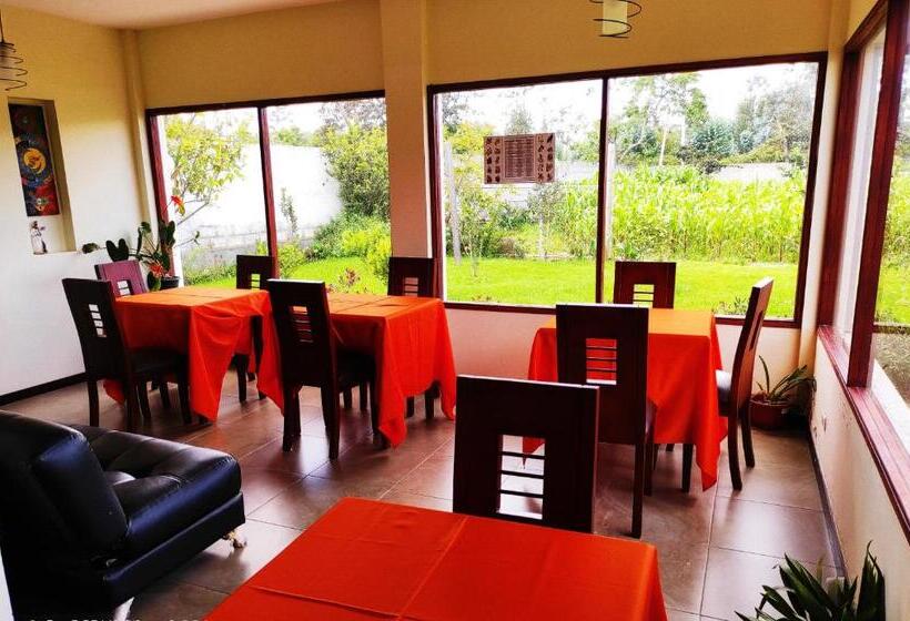 בית מלון כפרי Las Mercedes Airport Quito