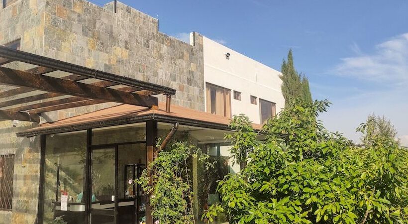 בית מלון כפרי Las Mercedes Airport Quito