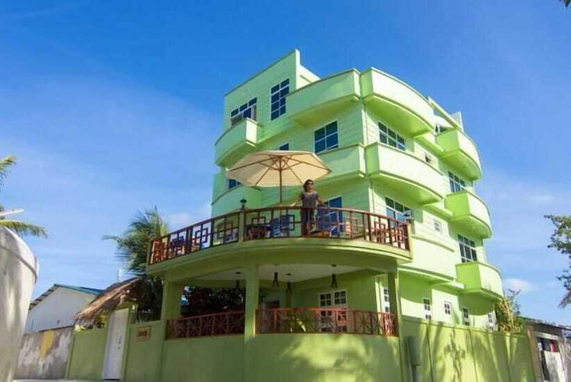 هتل Leisure Boutique