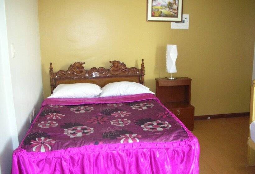 בית מלון כפרי Mary S House