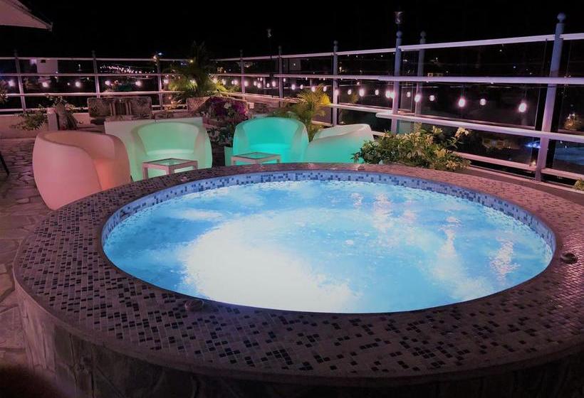 فندق Mediterraneo Boutique