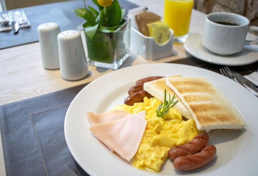 هتل Mercure Ariosto Lima