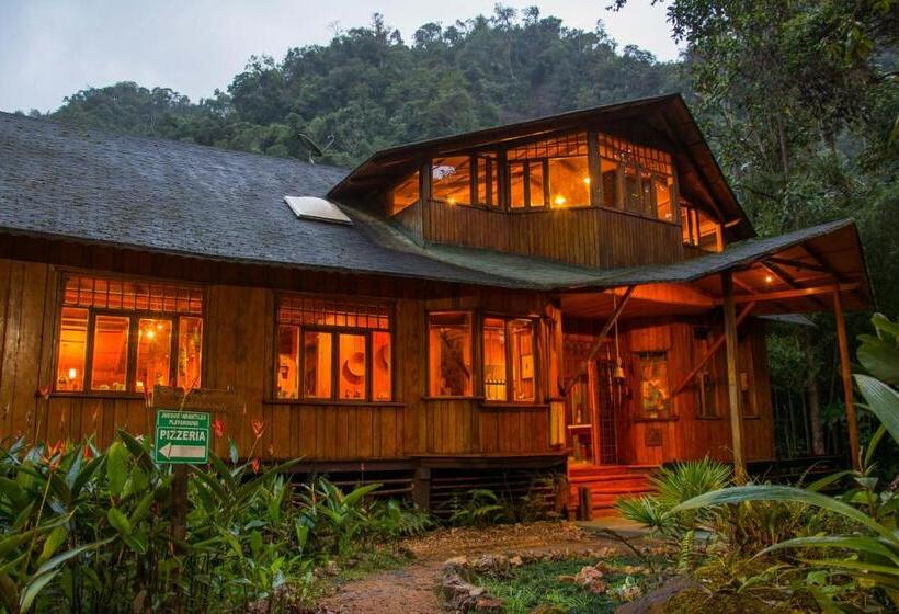 هتل Mindo Garden Lodge And Wildlife Reserve