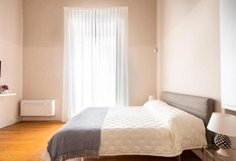 Отель Moncada Suites & Apartments