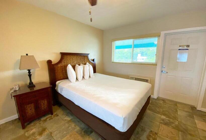 فندق Nautical Watch