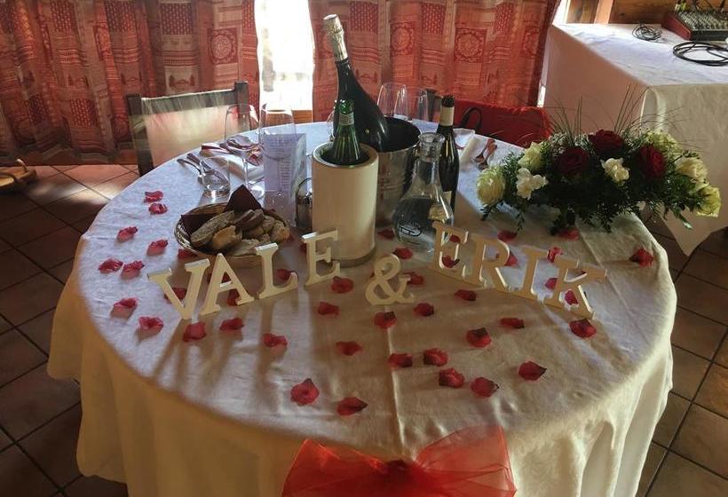 فندق Notre Maison