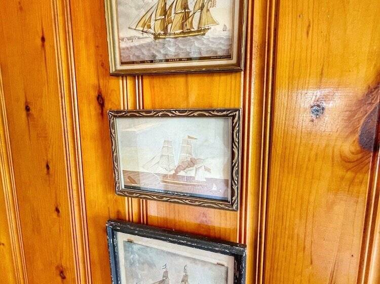 ホテル Open Hearth Inn