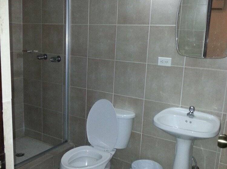 호텔 Pension Corona