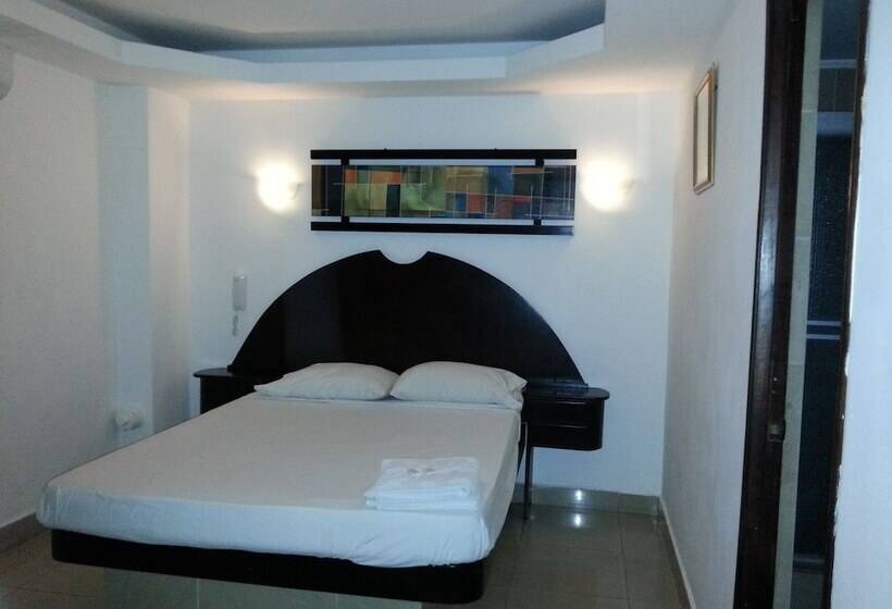 호텔 Pension Corona