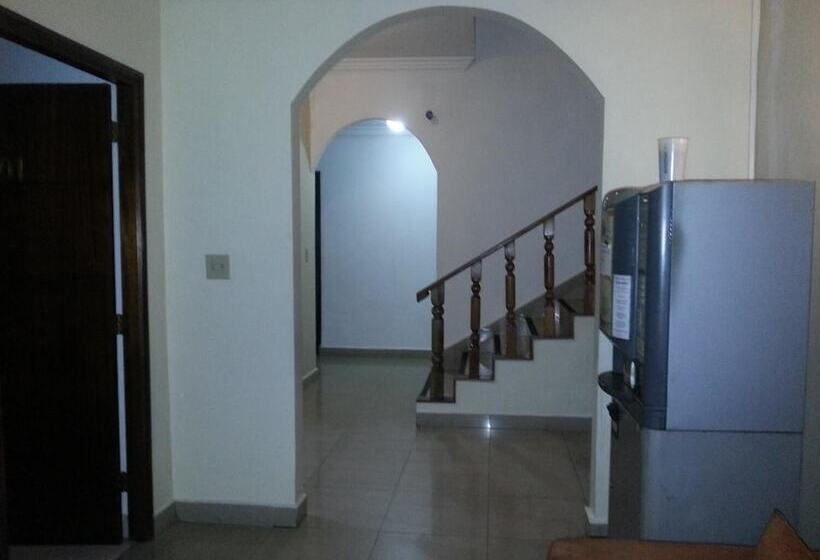 호텔 Pension Corona