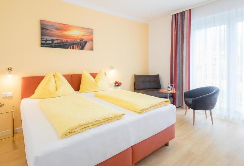 هتل Pension Helios