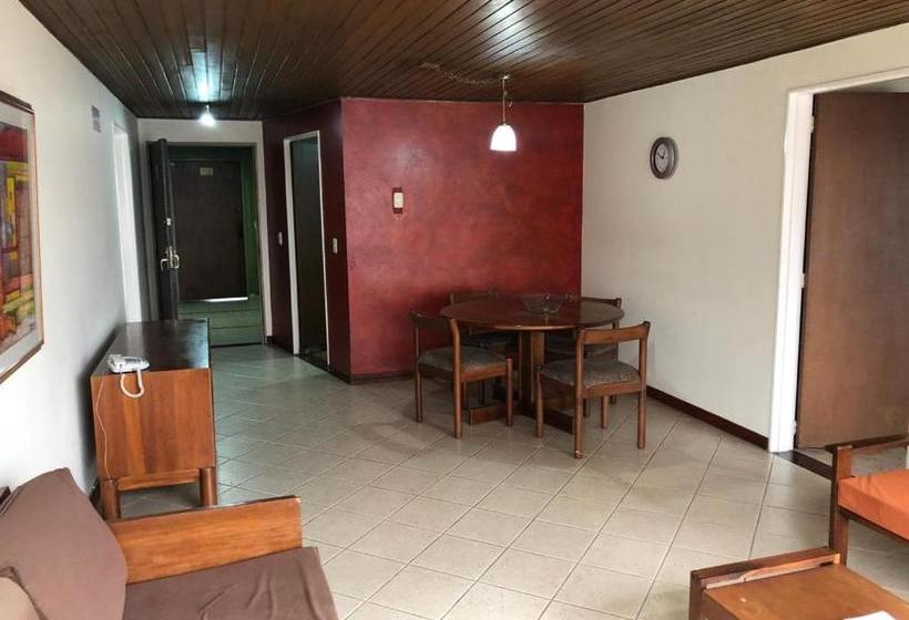 호텔 Apartamentos Percales