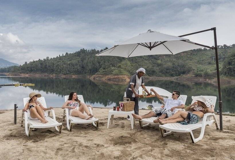 בית מלון כפרי Pietrasanta