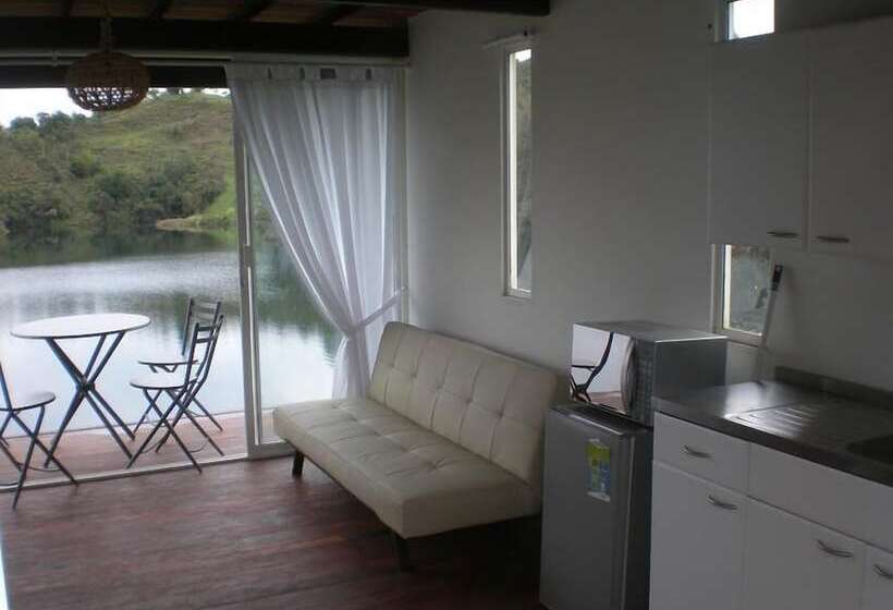 בית מלון כפרי Pietrasanta