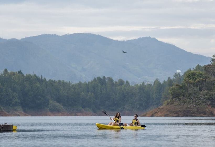 בית מלון כפרי Pietrasanta