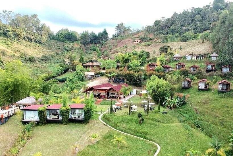 בית מלון כפרי Pietrasanta