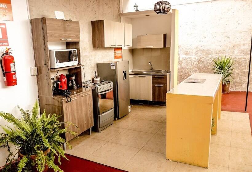 ホテル Pirwa Park Hostel Arequipa