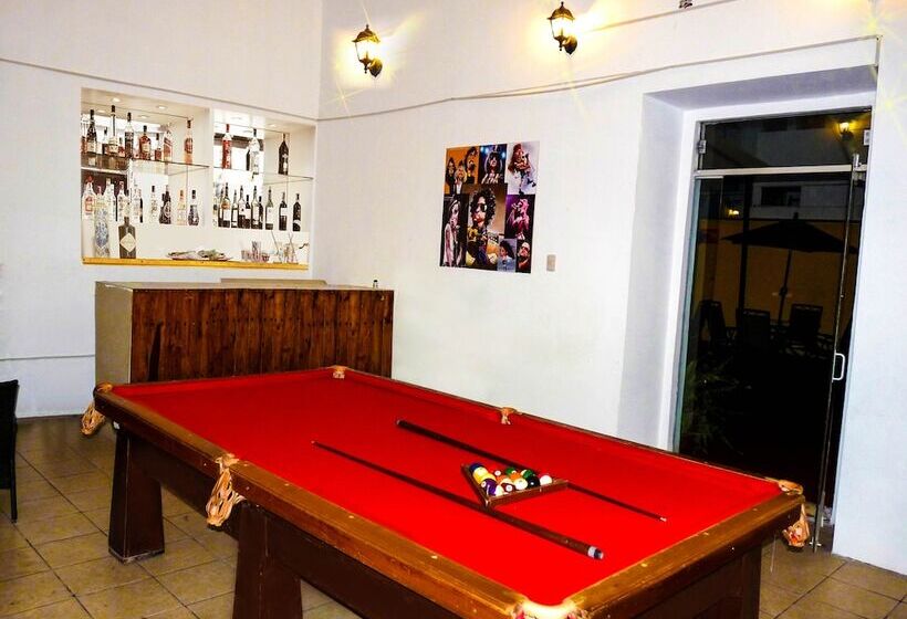 ホテル Pirwa Park Hostel Arequipa